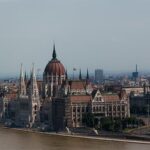 Правительство Венгрии защитит семьи, пенсионеров, рабочие места и экономику