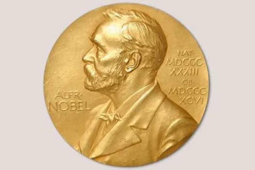 Ференц Крауш и Каталин Карико удостоены Нобелевской премии